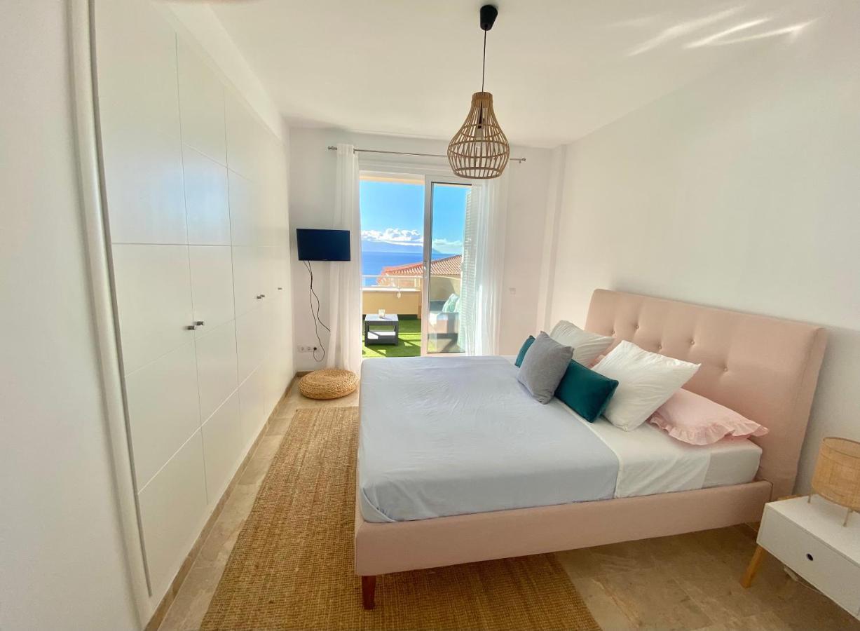 Los Gigantes Ocean View Apartment Puerto de Santiago  Exterior photo